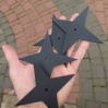 Shuriken z czarnej stali ostry