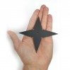 Shuriken z czarnej stali ostry